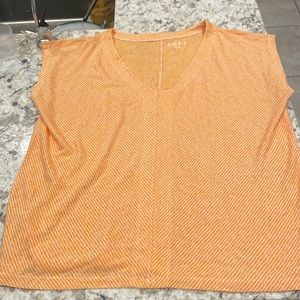 LOFT tshirt